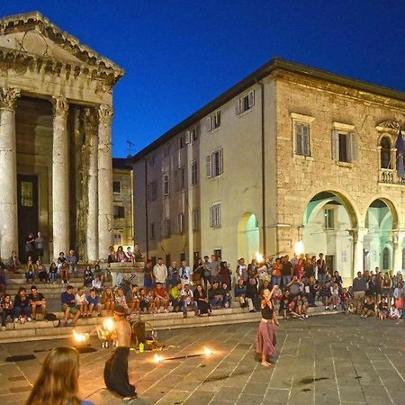 Arena Festival Apartment Pula Bagian luar foto